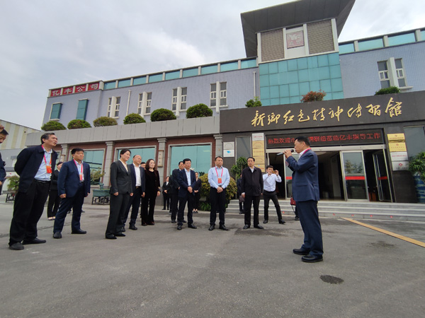 缩略图3.jpg 缩略图3.jpg