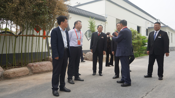 缩略图5.jpg 缩略图5.jpg