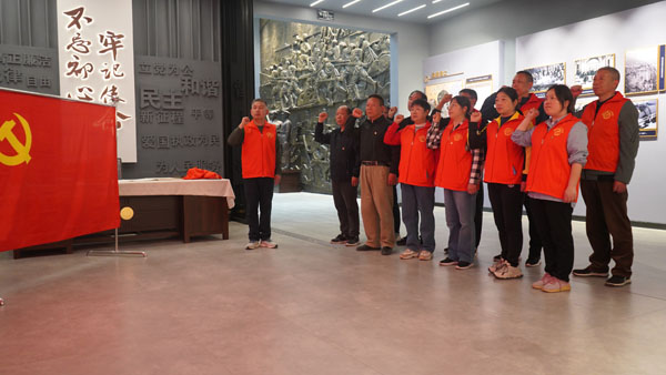 入党.jpg 入党.jpg